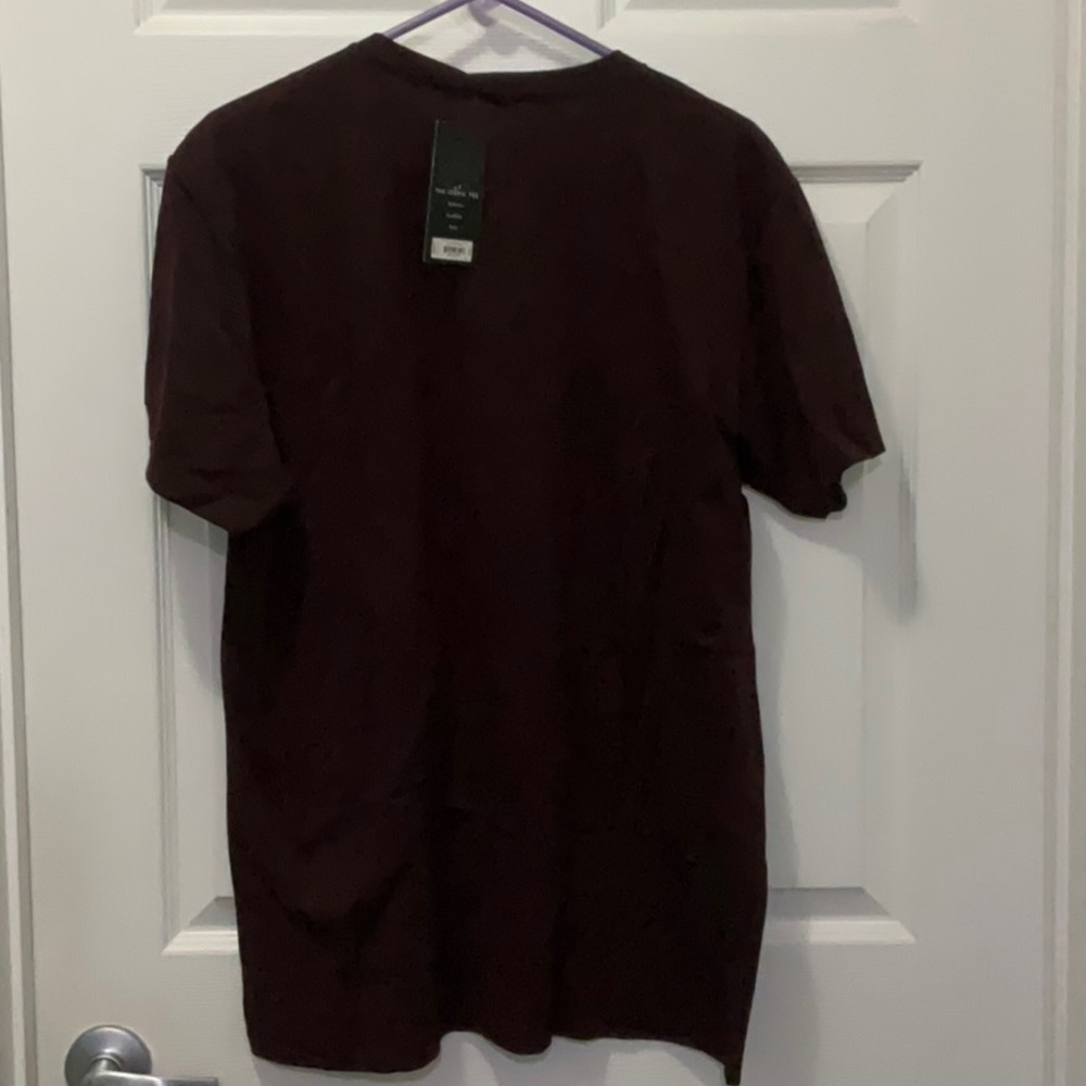 Rock & Republic Burgundy Crow Print Shirt - Picture 4 of 6